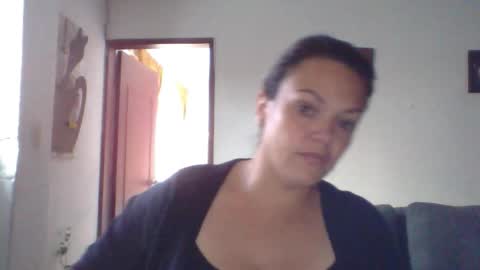 Snapshot of lau16310 chatting on February 5, 2026, 12:54 pm Laura online show from February 5, 2026, 12:54 pm