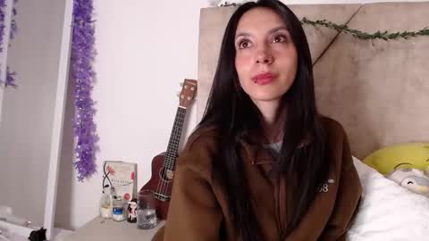 Snapshot of laugreen chatting on June 8, 2026, 12:25 am Laura online show from June 8, 2026, 12:25 am