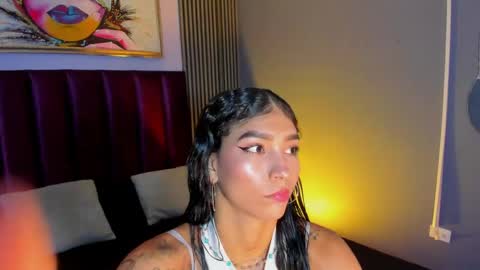 Snapshot of laura_aristizabal_19 chatting on April 21, 2026, 12:44 pm Laura online show from April 21, 2026, 12:44 pm