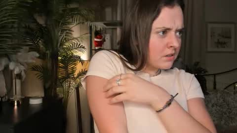 Samantha online show from March 12, 2026, 3:40 pm