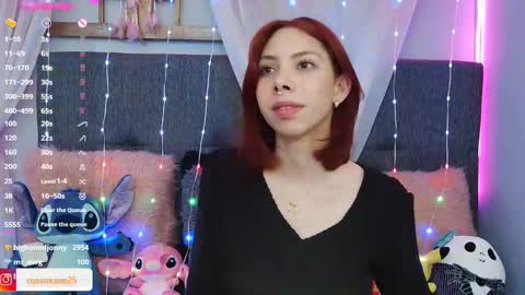 Snapshot of laura_olssen chatting on December 23, 2024, 6:58 pm Kate online show from December 23, 2024, 6:58 pm
