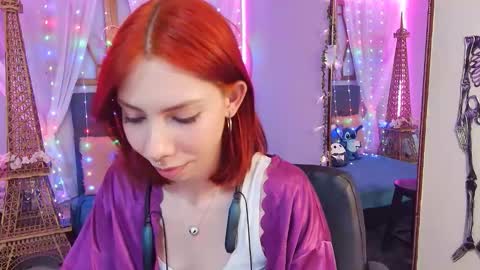 Snapshot of laura_olssen chatting on January 31, 2025, 7:08 pm Kate online show from January 31, 2025, 7:08 pm