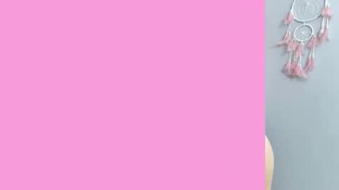 Snapshot of laura_olssen chatting on February 26, 2025, 6:43 pm Kate online show from February 26, 2025, 6:43 pm