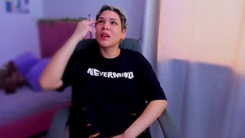 Laura Rose online show from November 21, 2025, 4:38 pm