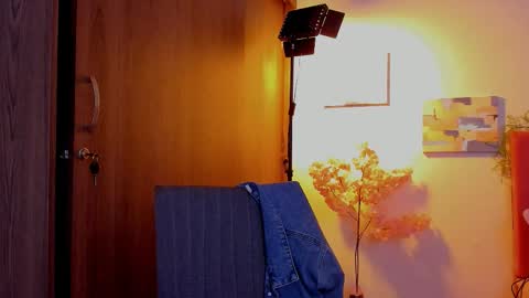 Laura Rose online show from March 21, 2026, 3:22 am