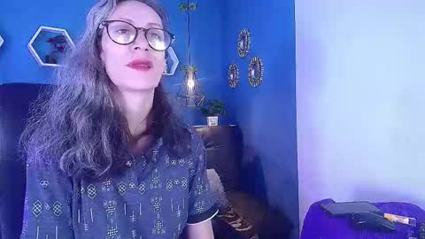 Laura Sofia online show from February 17, 2026, 4:09 am