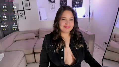 Snapshot of laureen_se chatting on June 5, 2026, 5:25 am laureen_se online show from June 5, 2026, 5:25 am