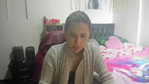 Lauren Independent model online show from January 7, 2026, 5:04 pm