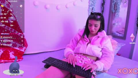 Lauren evans9 online show from December 3, 2024, 5:53 am