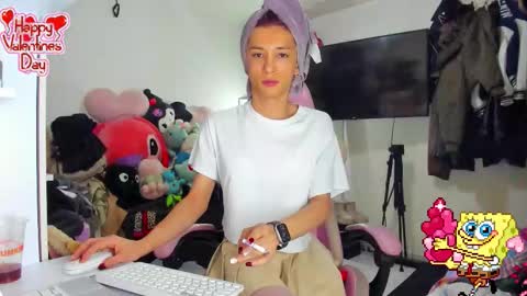 Snapshot of laurencesophiets chatting on February 21, 2026, 6:31 pm SF online show from February 21, 2026, 6:31 pm