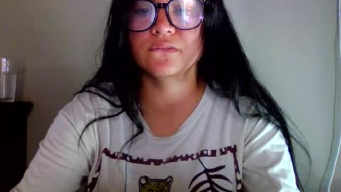 onlyfan laureng7 - 7 laureng2 online show from September 10, 2025, 2:28 pm