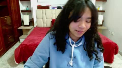 laurent online show from March 12, 2025, 3:02 am