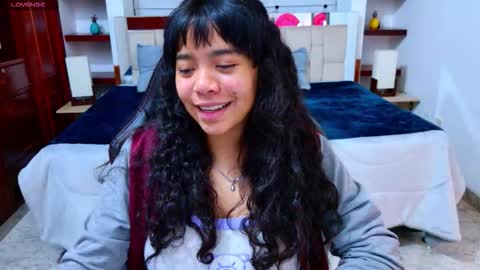 laurent online show from October 25, 2025, 3:14 am