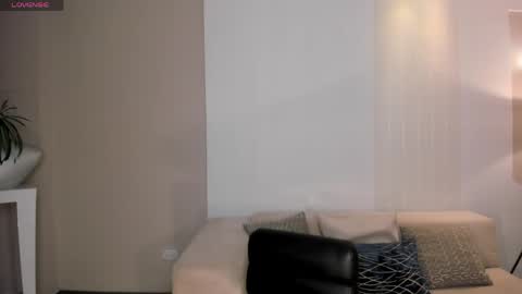 Snapshot of laurentrosse1 chatting on May 2, 2026, 8:03 pm Laurent Rosse online show from May 2, 2026, 8:03 pm