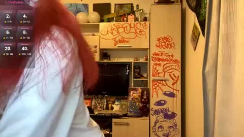 Snapshot of laurettecipro chatting on June 14, 2026, 9:50 pm Eva online show from June 14, 2026, 9:50 pm