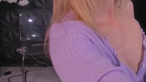 Snapshot of lauryn_cooper chatting on June 29, 2026, 8:42 pm laurin online show from June 29, 2026, 8:42 pm