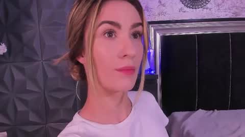 Snapshot of lauryn_cooper chatting on July 12, 2026, 5:31 am laurin online show from July 12, 2026, 5:31 am