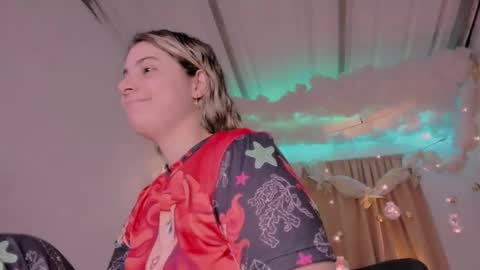 Lauu G online show from December 21, 2024, 6:09 am