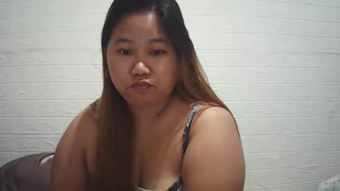 lavalyn214 online show from February 11, 2026, 9:09 pm