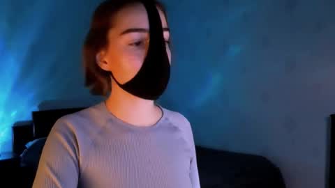 Snapshot of lavinda_lin chatting on November 14, 2025, 4:38 pm Lavinda online show from November 14, 2025, 4:38 pm