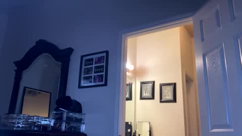 Snapshot of lavishly69 chatting on September 30, 2025, 1:10 am Brownsugar69 online show from September 30, 2025, 1:10 am