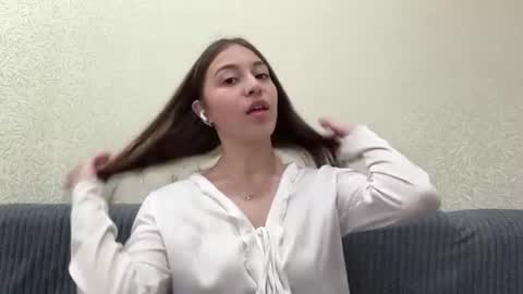 Snapshot of lavonebotten chatting on July 10, 2026, 7:16 pm Elina online show from July 10, 2026, 7:16 pm