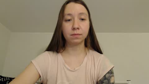 Snapshot of lavvvenda chatting on November 30, 2025, 10:14 pm Lavvvenda online show from November 30, 2025, 10:14 pm