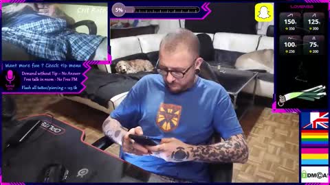 Leek online show from December 3, 2025, 6:39 pm