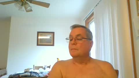 lawnboy62 online show from December 9, 2024, 9:26 pm