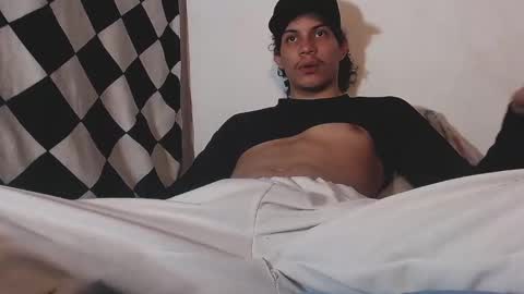 Snapshot of lax777_ chatting on May 9, 2026, 3:56 am ZAmbrano online show from May 9, 2026, 3:56 am