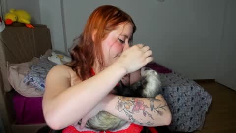 laylaah online show from January 10, 2025, 3:18 am