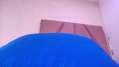 Lay Madison  online show from September 25, 2025, 7:28 pm