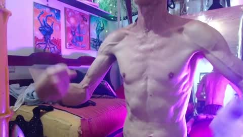 Snapshot of laye19 chatting on December 11, 2024, 12:23 am Laye19 online show from December 11, 2024, 12:23 am