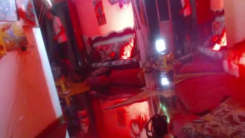 Snapshot of laye19 chatting on February 2, 2025, 1:12 am Laye19 online show from February 2, 2025, 1:12 am