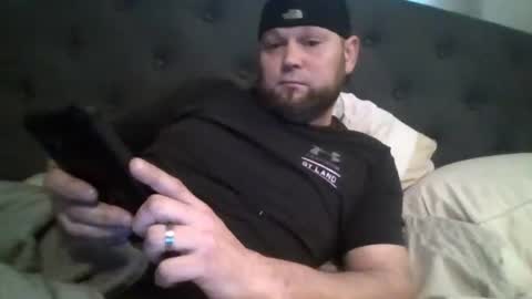 Snapshot of layinlow42 chatting on December 9, 2024, 6:14 pm layinlow42 online show from December 9, 2024, 6:14 pm