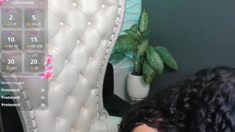 Snapshot of layla_707 chatting on September 9, 2025, 1:16 am Layla online show from September 9, 2025, 1:16 am
