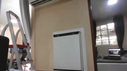 kelly online show from September 27, 2025, 6:02 pm