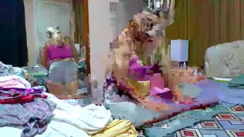 kelly online show from November 26, 2025, 10:55 pm