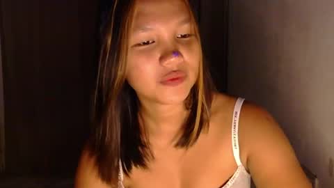 Snapshot of laylanimfa chatting on June 10, 2026, 11:13 pm Nimfa online show from June 10, 2026, 11:13 pm