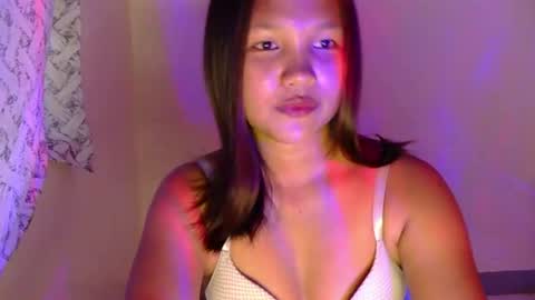Snapshot of laylanimfa chatting on July 26, 2026, 10:44 am Nimfa online show from July 26, 2026, 10:44 am
