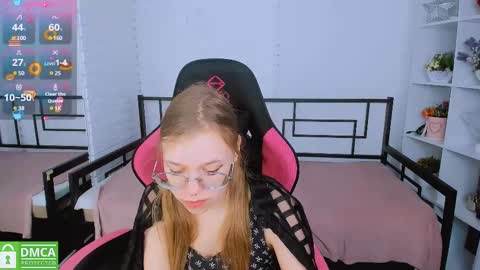 Snapshot of layriantavee chatting on March 11, 2025, 7:26 am layriantavee online show from March 11, 2025, 7:26 am