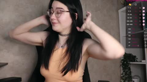 Lisa online show from January 17, 2025, 5:11 am