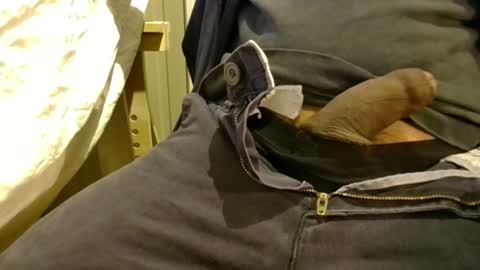 Snapshot of lbfm69 chatting on February 7, 2025, 5:51 pm LBFM online show from February 7, 2025, 5:51 pm