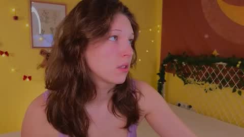 Lea online show from December 21, 2025, 4:25 pm