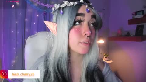 Snapshot of leah_cherry chatting on June 10, 2026, 6:12 am Leah online show from June 10, 2026, 6:12 am