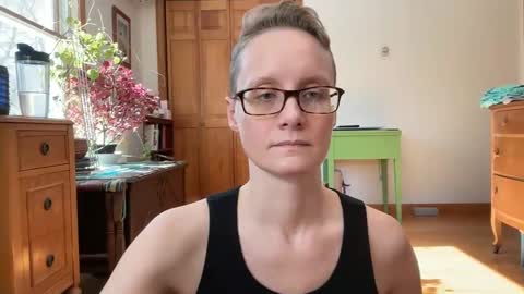 Lee online show from March 2, 2025, 3:37 pm