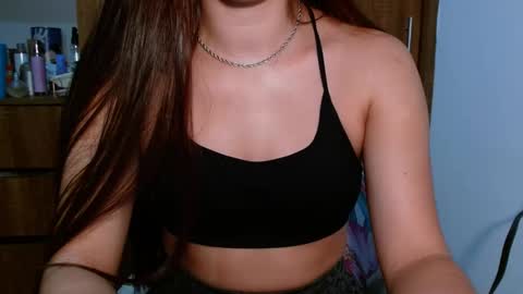 leanaalhub online show from March 9, 2025, 3:11 am