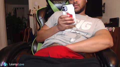 Snapshot of learoy chatting on February 13, 2025, 2:45 am Learoy online show from February 13, 2025, 2:45 am