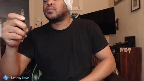 Snapshot of learoy chatting on March 6, 2025, 2:51 pm Learoy online show from March 6, 2025, 2:51 pm