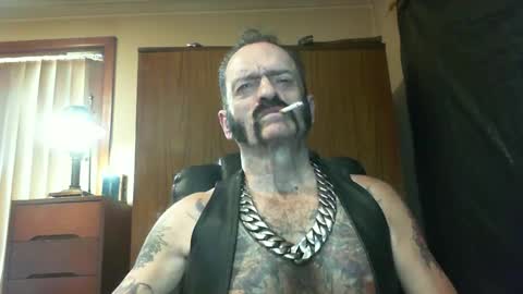 Snapshot of leathergreaser chatting on December 16, 2024, 10:45 pm leathergreaser online show from December 16, 2024, 10:45 pm